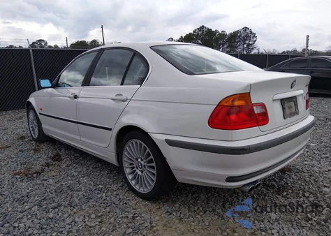 2001 BMW 330I z USA, uszkodzony, nr VIN WBAAV53431JS92057